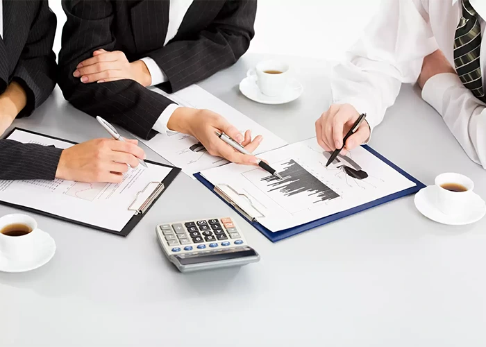 مشاوره مالی و سرمایه‌گذاری