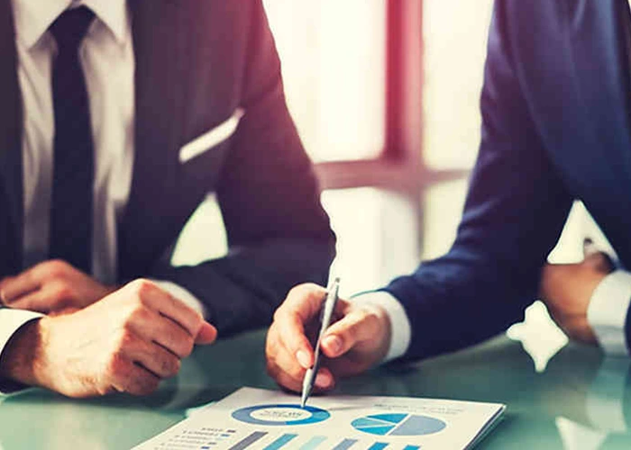 چرا راشا یکی از بهترین گزینه‌ها برای مشاوره کسب و کار در مشهد است؟