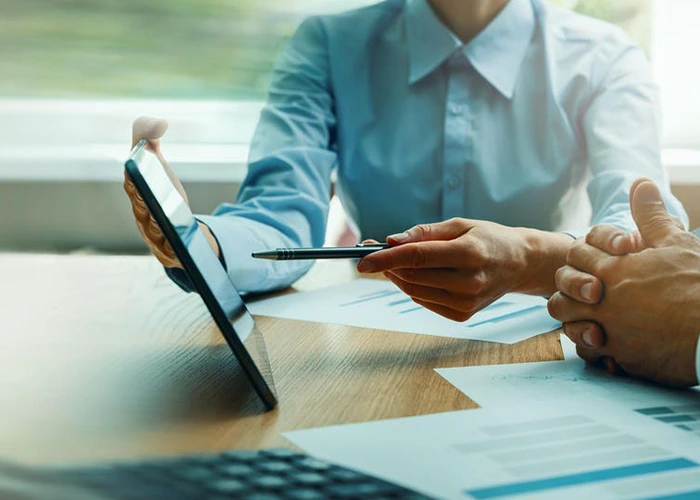 ویژگی‌های یک مشاور کسب و کار خوب